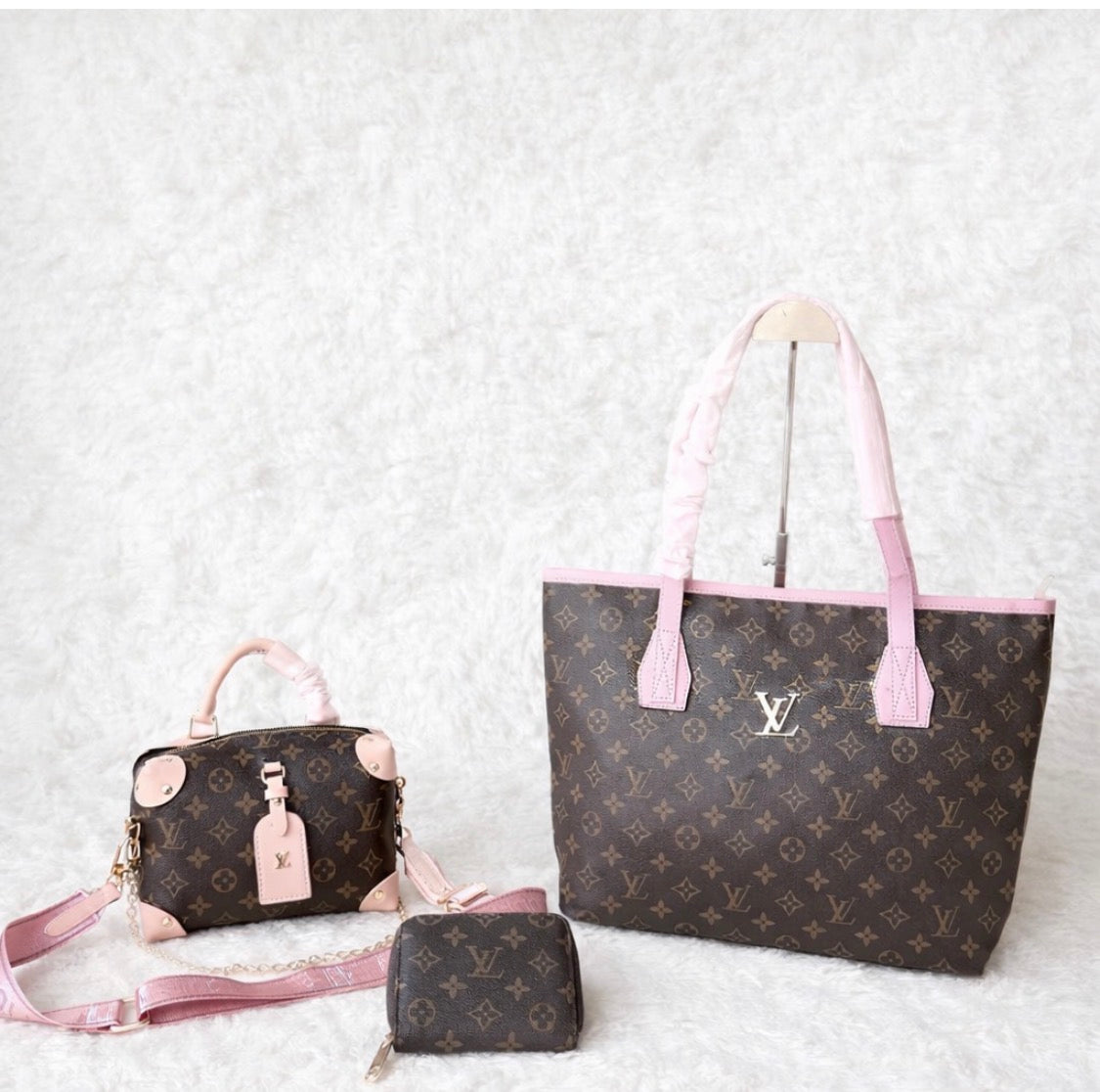 Blush Avenue 3-Piece Luxe Tote Set-Presale